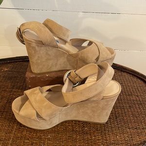 Dee Keller Italian Suede Criss Cross Ankle Wrap Wedges, 38/…
